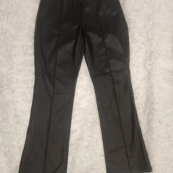 Zara Black Leather Look Trousers - Picture 2 of 7